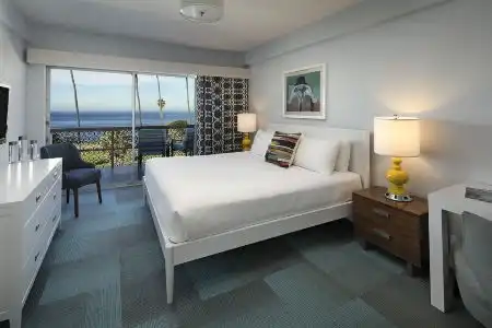 La Jolla Cove Suites - 21