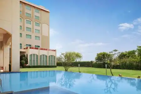 Ramada by Wyndham Jaipur Jaisinghpura - 4