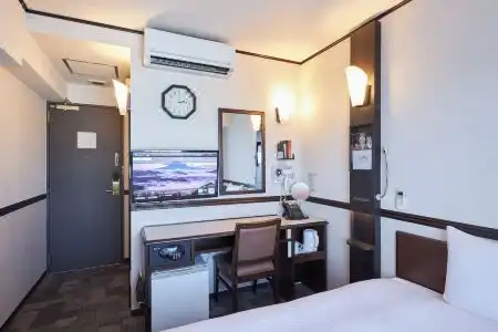 Toyoko Inn Tsu eki Nishi guchi - 6