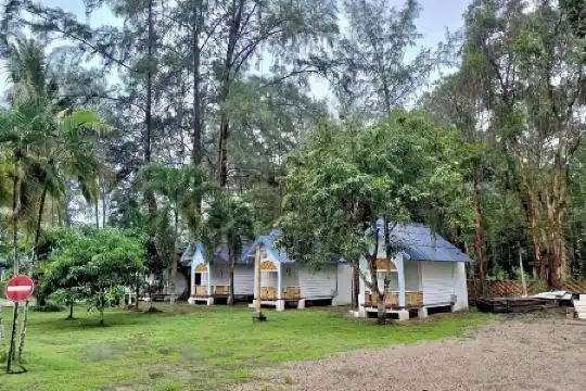 p.a.n. Beach Bungalows - 15