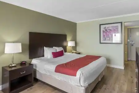 Best Western Plus Sandcastle Beachfront - 37