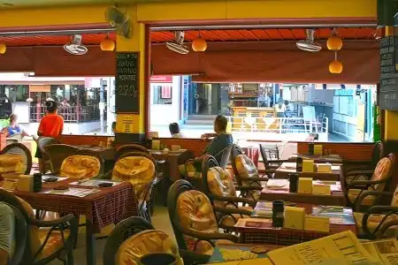 Robin's Nest Guesthouse & Restaurant - 4