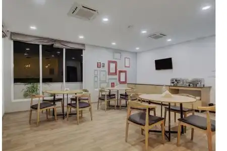Php Boutique Townhouse - 7
