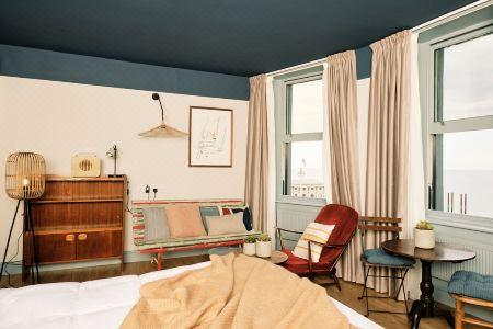 Selina Brighton - 60