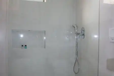 Bougainville Bay Resort - Villa 11 - 25