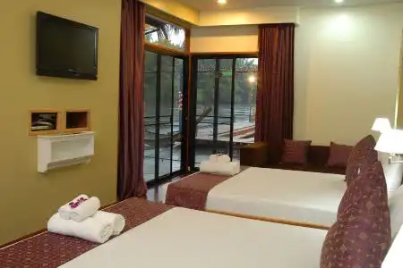 Boutique Raft Resort, River Kwai - 39
