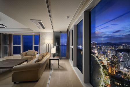 Grand Lct Residence - 175