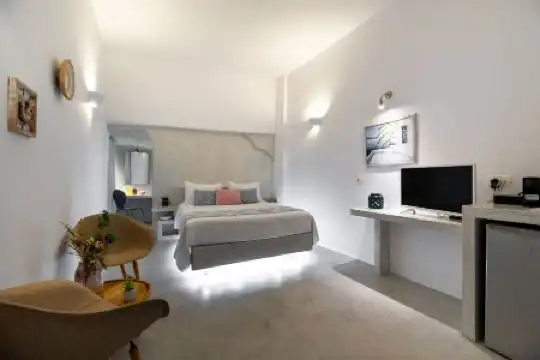 Kima Oia Suites - 87