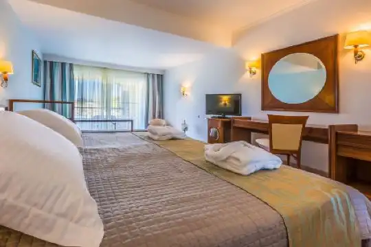 Kipriotis Maris Suites - 35