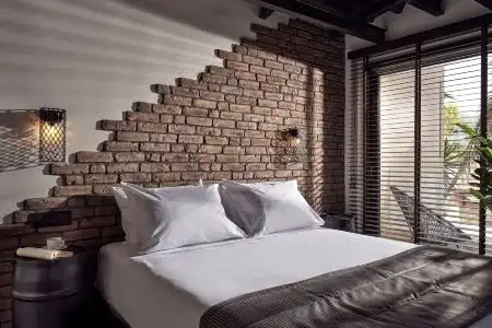 Gloria Maris Suites and Villa - 16