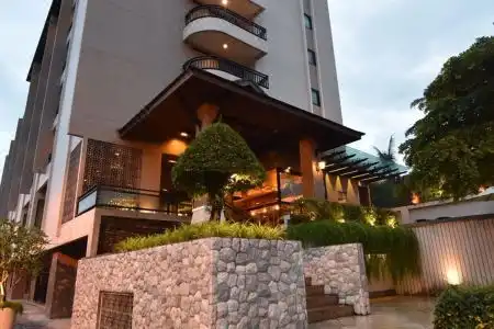 Leevana - 1