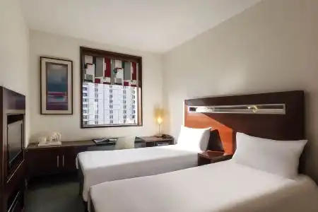 Ibis World Trade Centre - 10