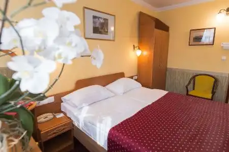 Korona Wellness, Rendezvény és Borszálloda - 3