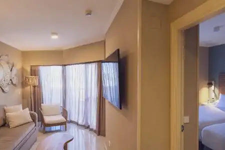 Holiday Premium Resort - 1