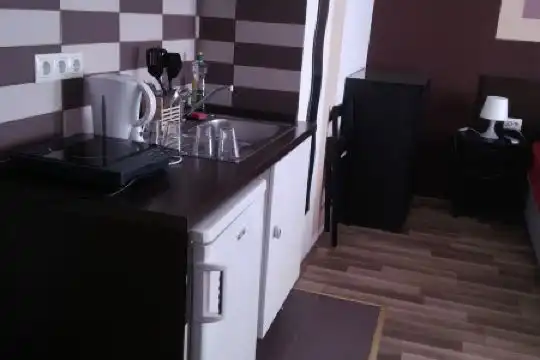 Kocka Szálló - 19