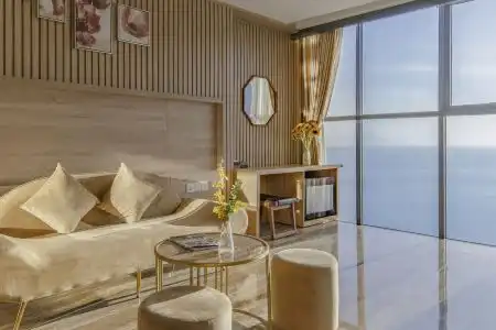 EMERALD BAY & SPA - 77