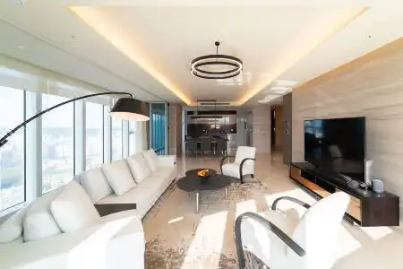 Grand Lct Residence - 120
