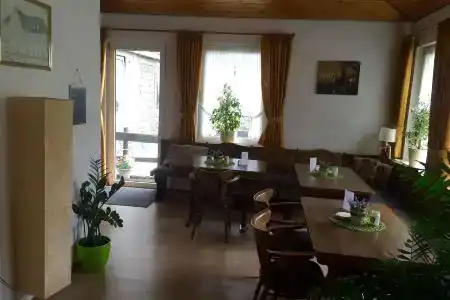 Bed and Breakfast Am Knittenberg - 6