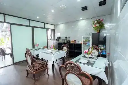 Hanoi Rose - 5
