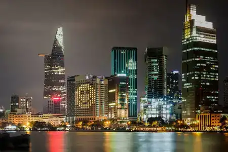 Renaissance Riverside Saigon - 2