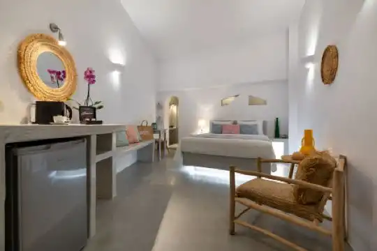 Kima Oia Suites - 86