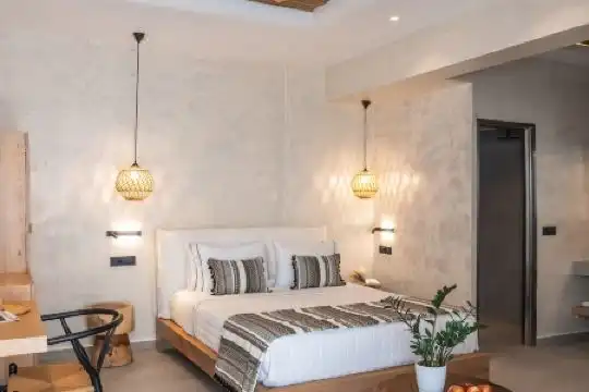 Almyra Oia Suites - 32