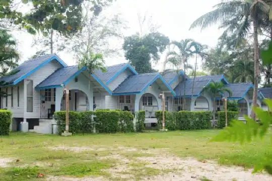 p.a.n. Beach Bungalows - 9
