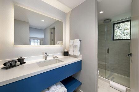 La Jolla Cove Suites - 67