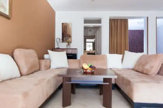 Vila Tamburic - 61