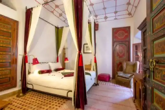 Riad Kaiss By Anika - 28