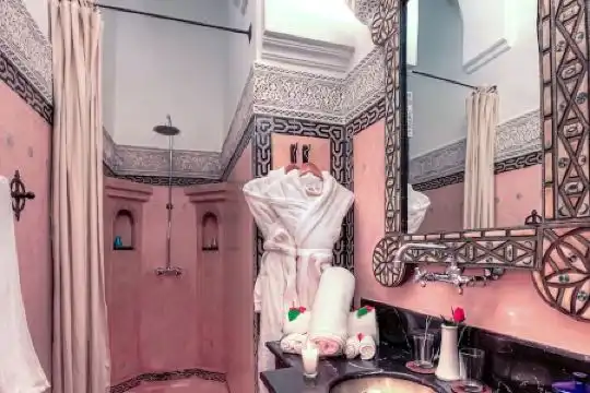 Riad Kaiss By Anika - 60