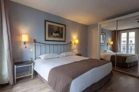 Hôtel Atlantis - 12