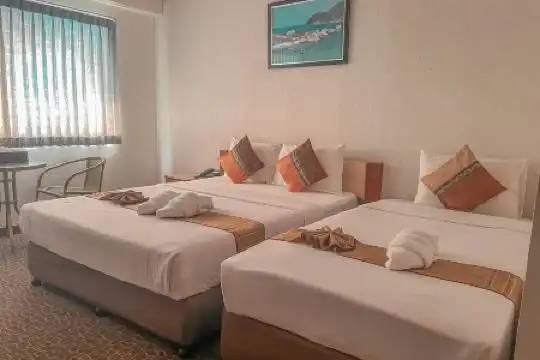 Merlin Grand - 12