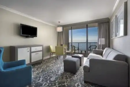 Breakers Resort - 43
