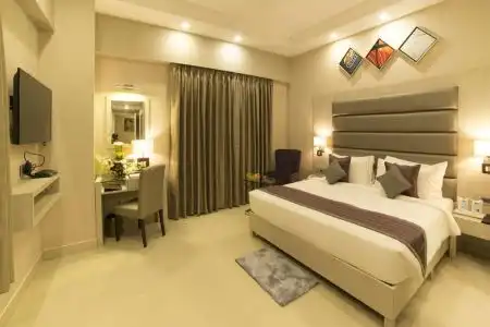 Golden Tulip Saltlake Kolkata - 1