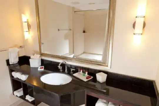 Ramada Plaza Resort & Suites By Wyndham Orlando International Drive - 53