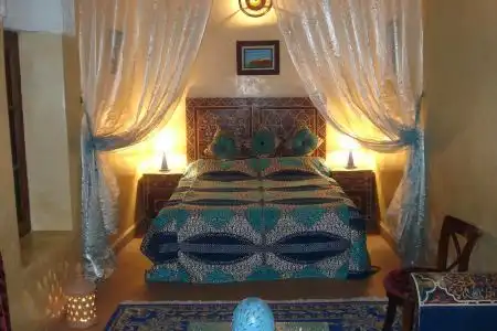 Riad Marlinea - 28
