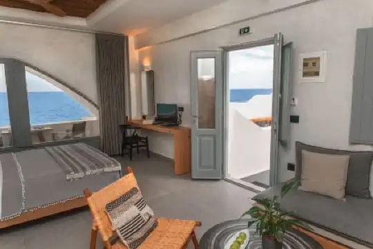 Almyra Oia Suites - 41