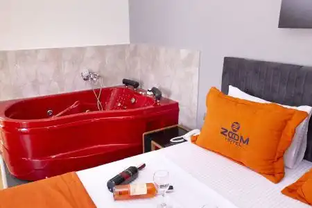 Zoom - 85