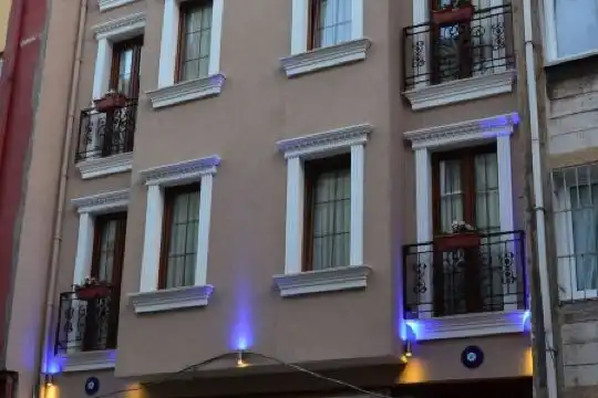 Blue Ottoman - 10