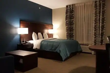MainStay Suites - 37