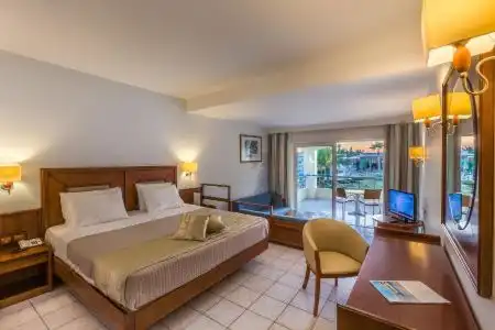 Kipriotis Maris Suites - 36