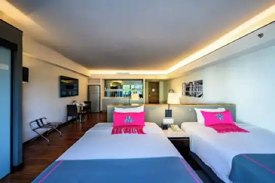 Las Suites Campos Eliseos - 31