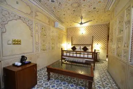 Nirbana Palace - A Heritage and Spa - 25