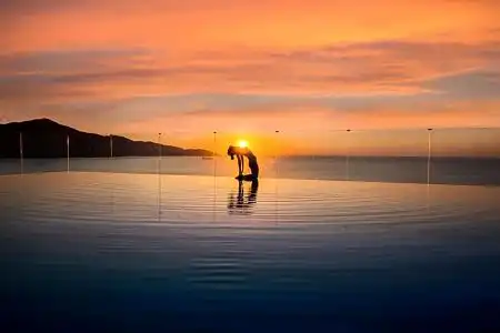 Canvas Danang Beach - 5