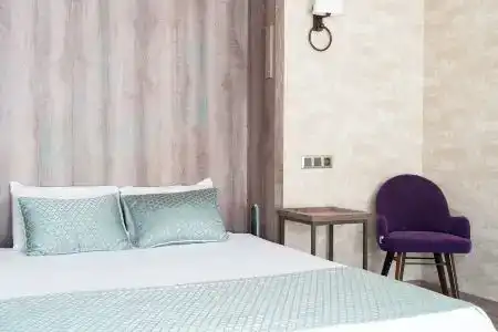 Castle Franco Suites - 29