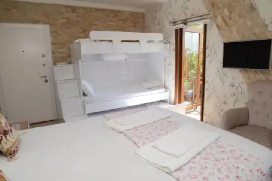 Sinter Terasse House - 101