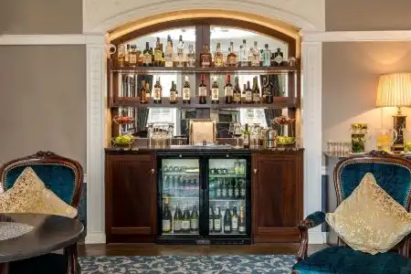 Stauntons on the Green - 4