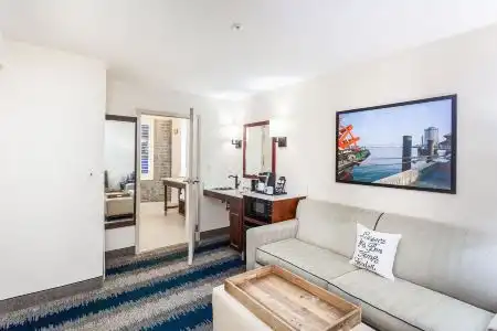 Wyndham La Belle Maison - 60