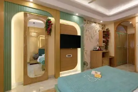 Sarang Palace - Boutique Stays & Candlelight Dining - 16